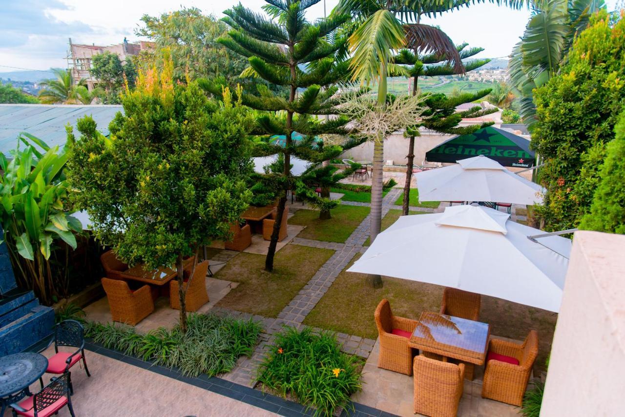 Legend Boutique Hotel Kigali Exterior photo