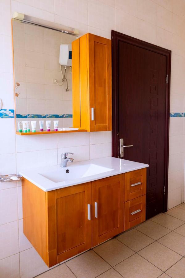 Legend Boutique Hotel Kigali Exterior photo
