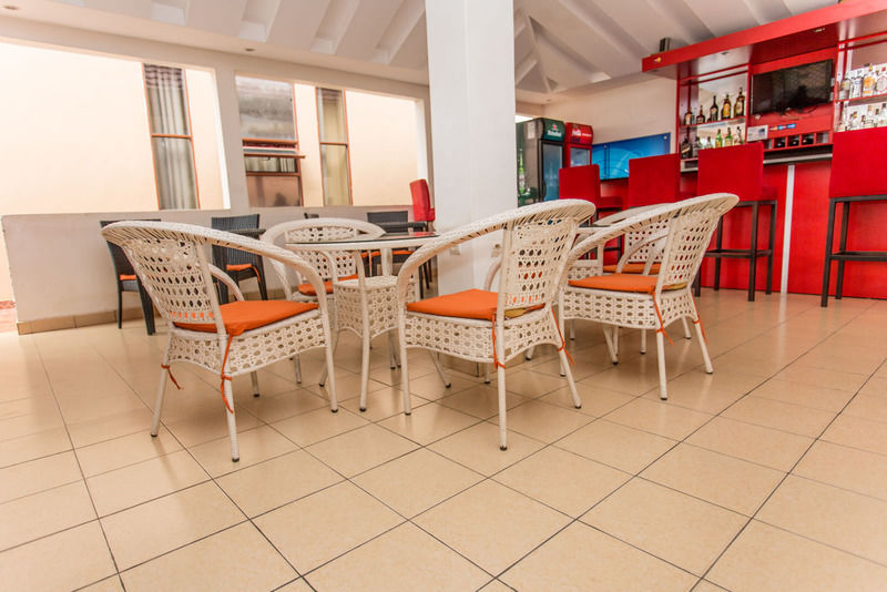 Legend Boutique Hotel Kigali Exterior photo