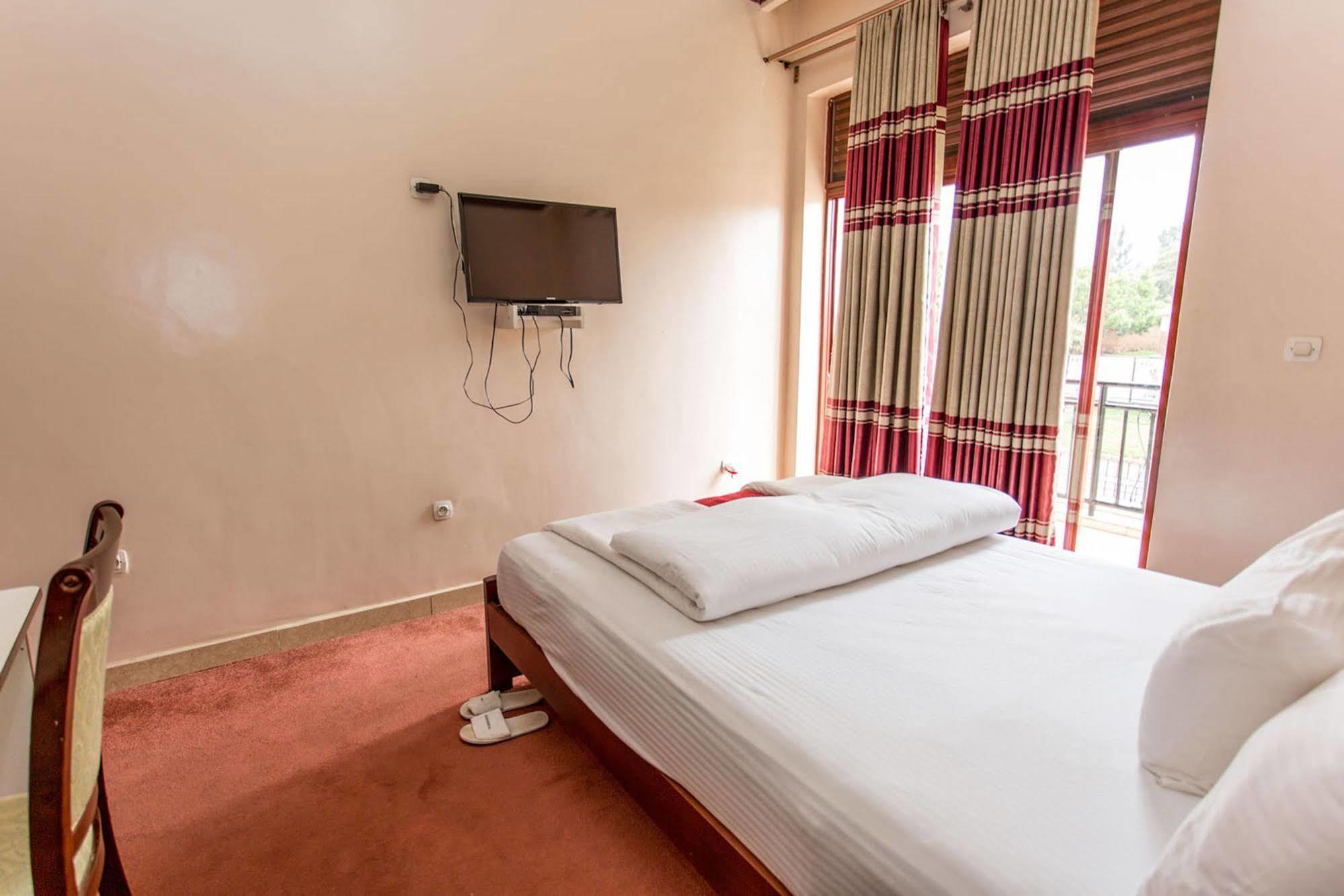 Legend Boutique Hotel Kigali Exterior photo